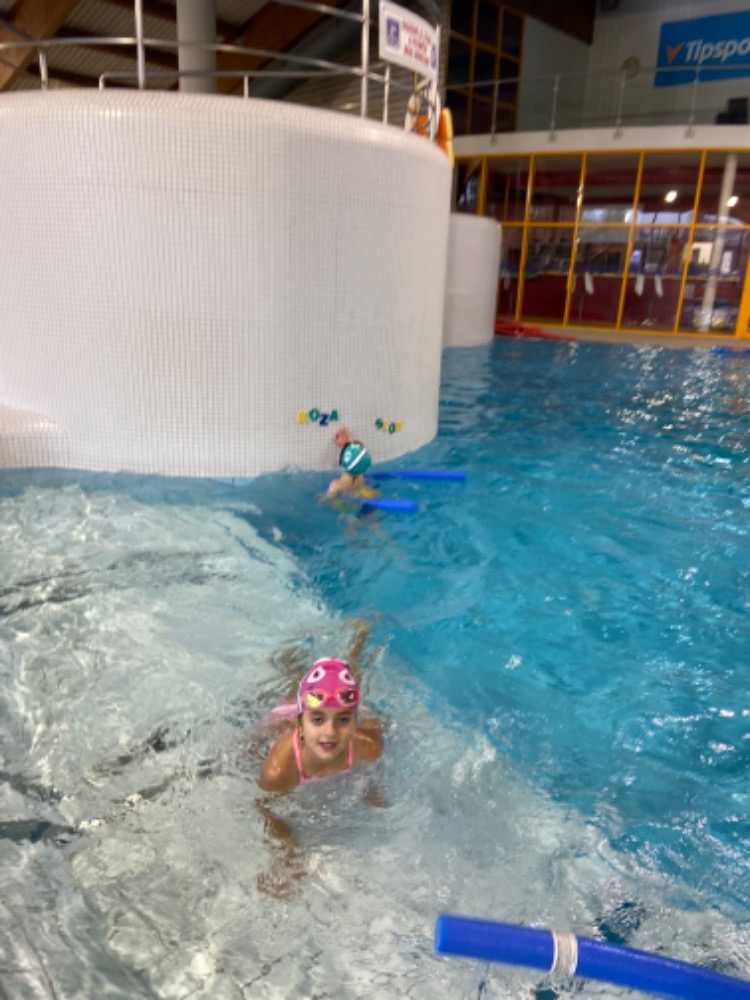 DF0E3DE8-A7EC-44FA-95E4-C0EADC945004