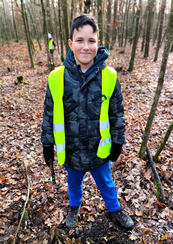 B3977707-4300-41D1-8F47-03B9550E5ADE