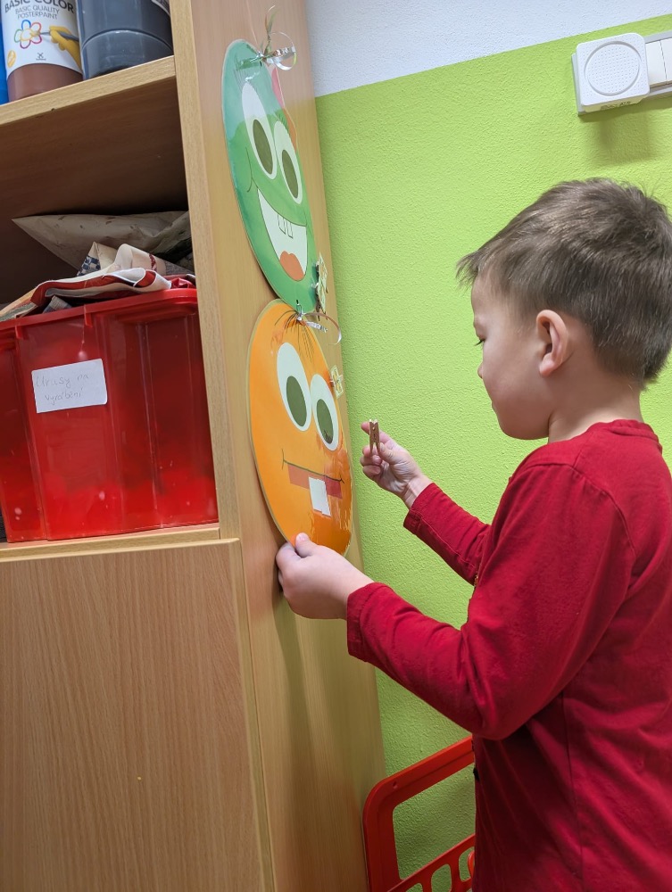 D506245A-253B-4601-A57E-A08F1E173609