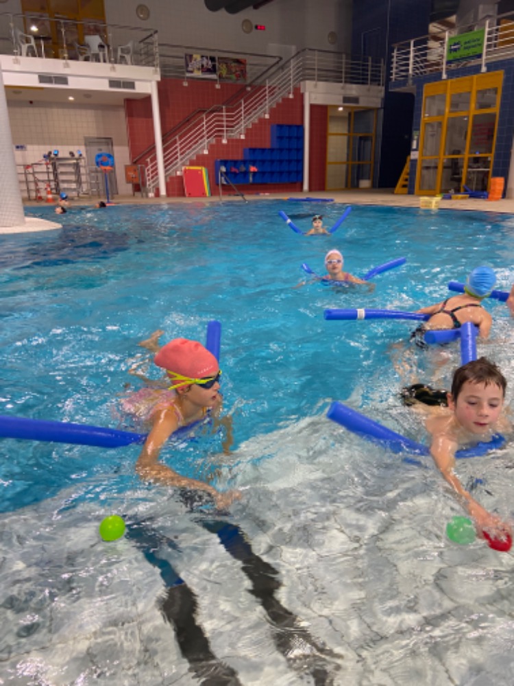 BB453C09-1375-4EE6-9EA3-3ED98EE4A925