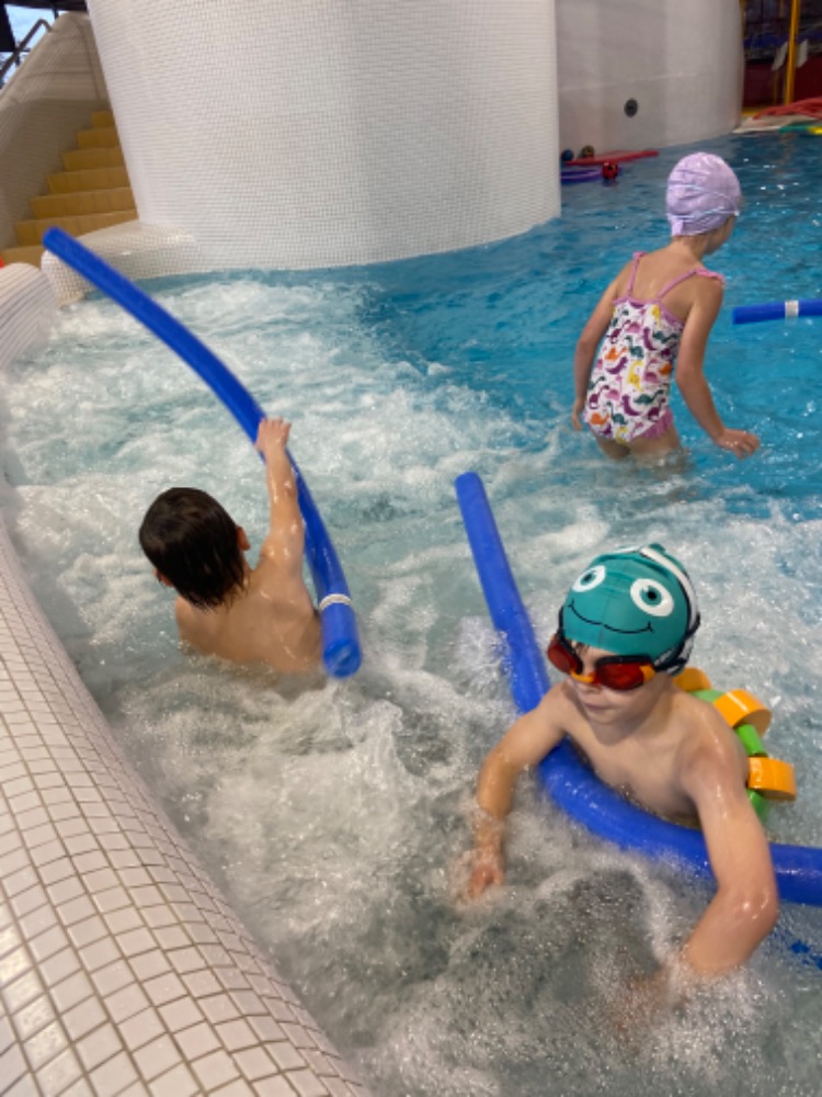 DC5ACA65-1843-4AF4-B30A-0A2111117B16