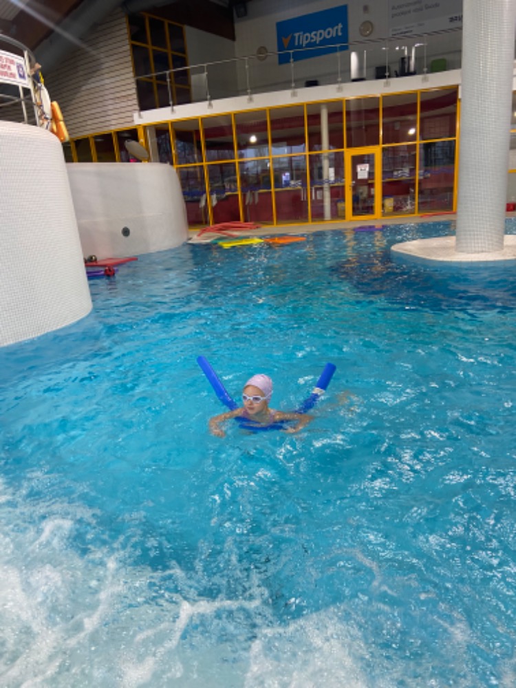 E4482578-419E-4907-AF0F-8375AFEFC4B6