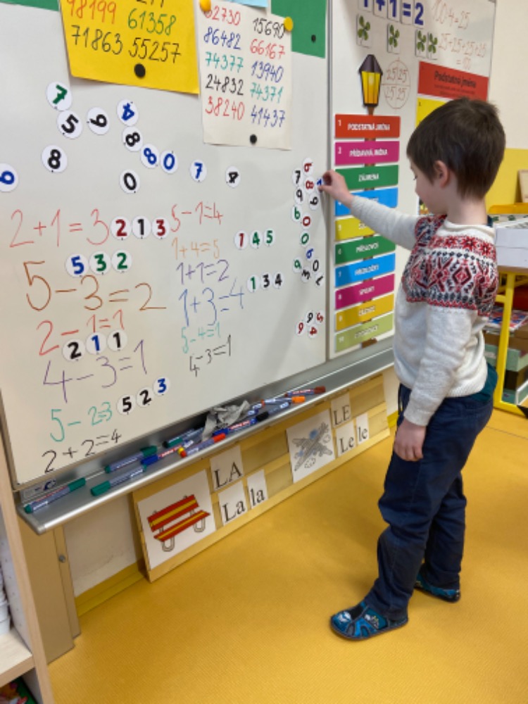 3DEE3BF4-6C0A-428B-A649-F16CFCA1C96F