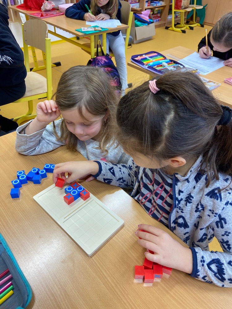 99AF9DC4-C3DD-4A7C-AAAC-B653825F6C75