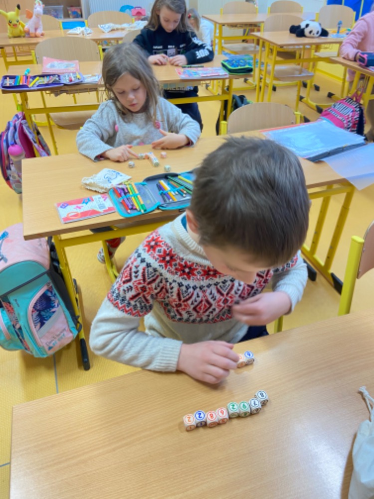 256F47DC-EBEB-4231-B00C-16A2D14FAFEE