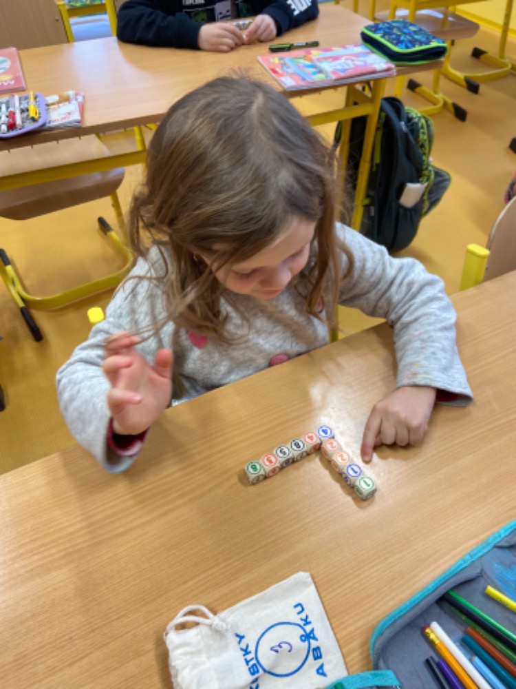 669F3E3D-4155-4628-A399-F89694618B5B