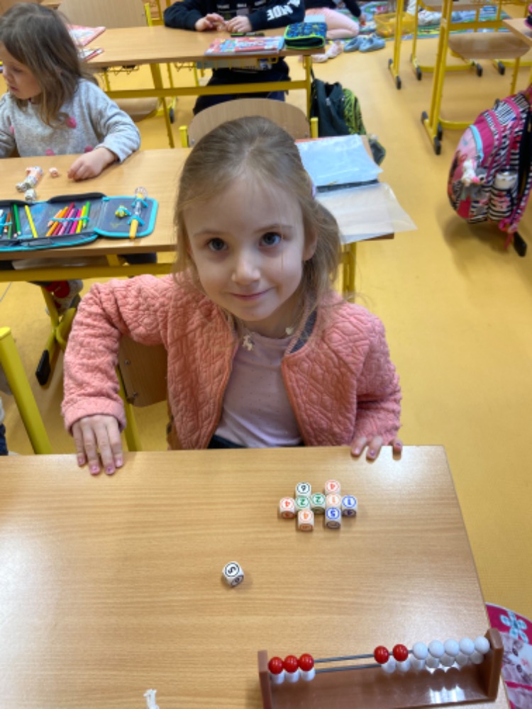 AC56EB85-8711-4D0A-BD07-B14874DF2F1D