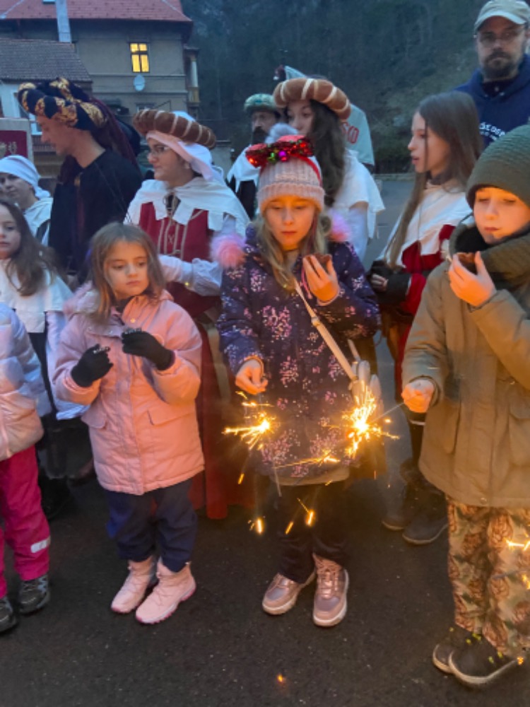 B14C6E3F-9CEF-438A-8E31-F660719530CC