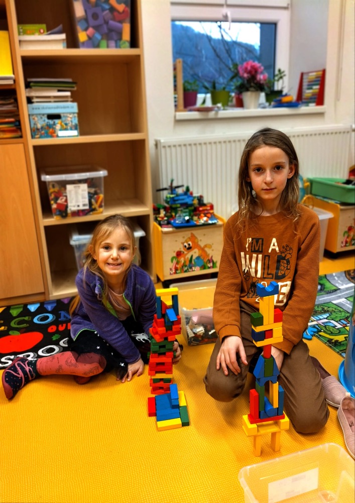 6D18A149-1214-4ACB-86A9-5487007319F1