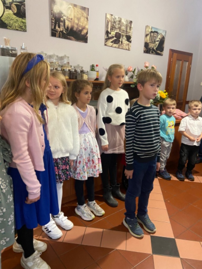 3B2C40BE-22C9-4AAD-BE90-6B9436056FB2