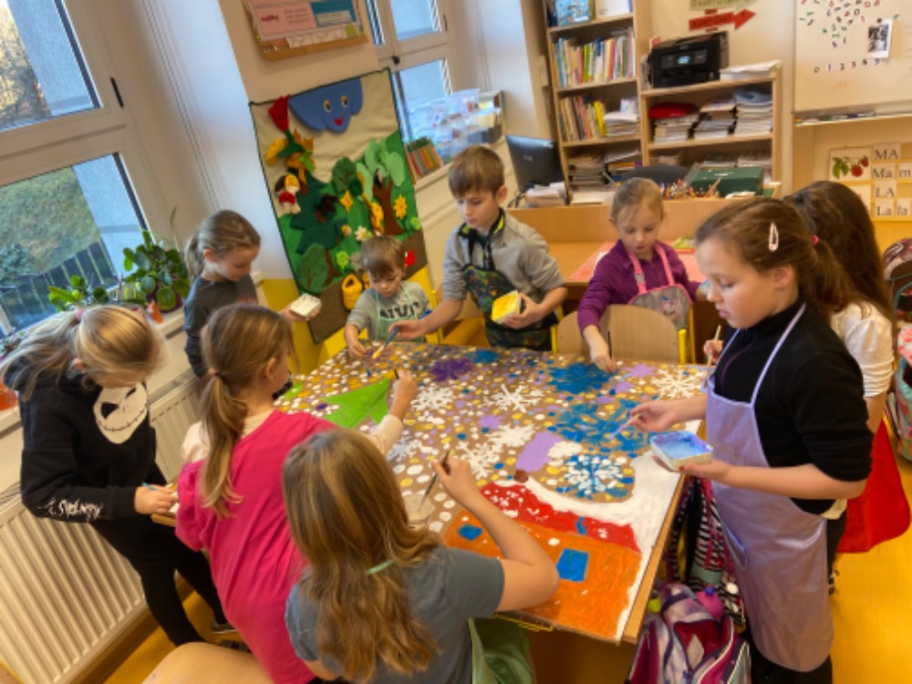 FBDEBE1E-C1EF-4A9F-8E03-336AA828A41A