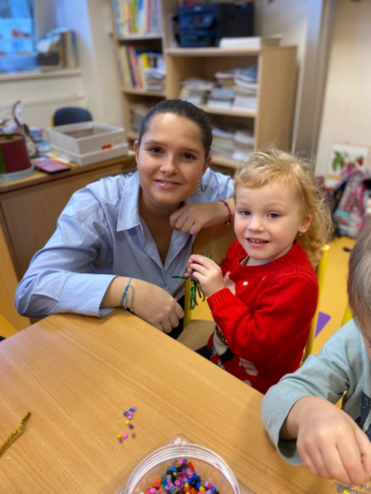 4B4E5D35-0796-49C8-ABCF-2651BF2A8120