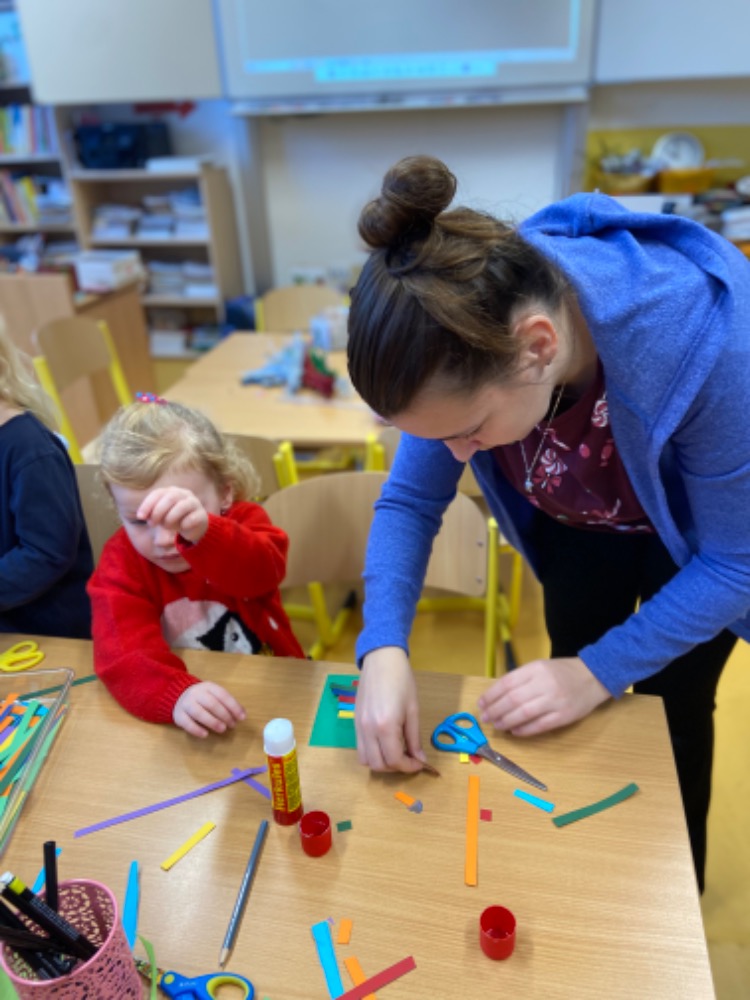 79D4C928-E047-4F41-A459-25684E02EE62