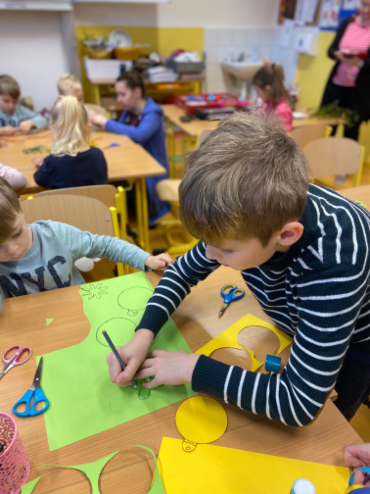 F4A93809-1B91-4EEE-89A5-0C9F6EE64B6F