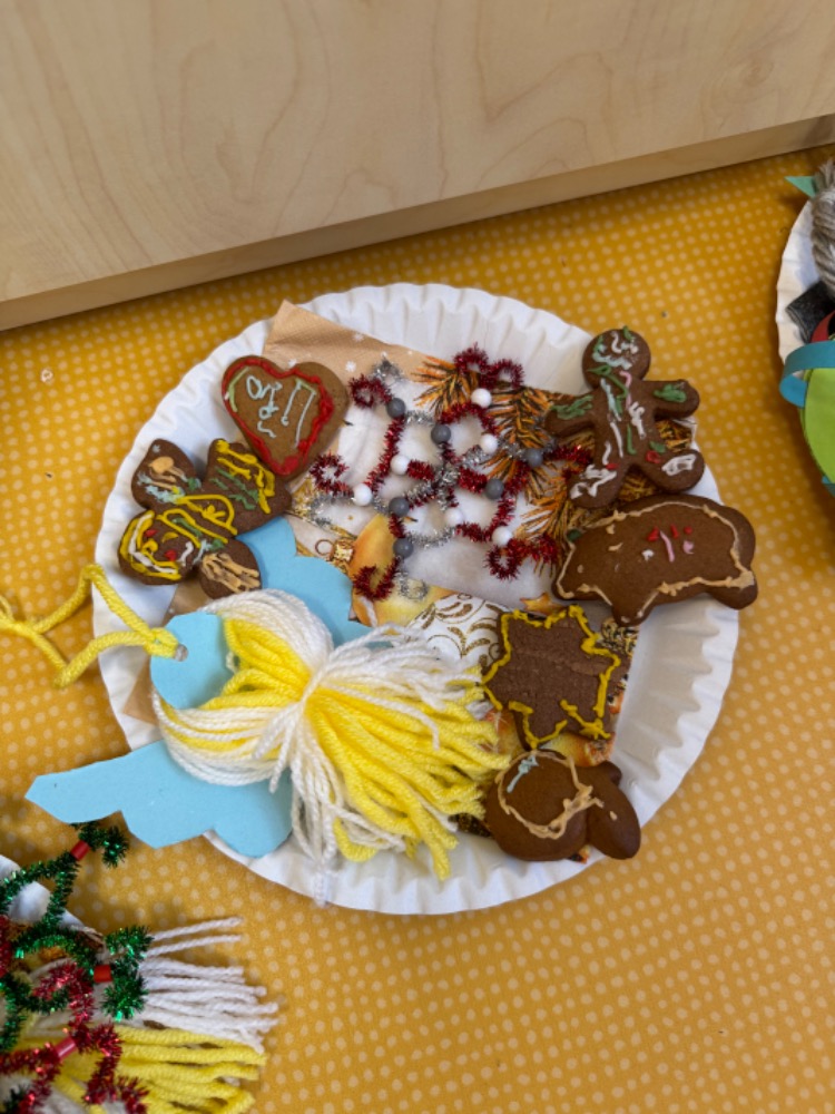 40AD2B7C-F384-4F34-974A-856E27598DCF