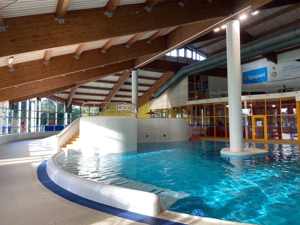 348D3952-1D22-4085-8CDF-16278443FAFE