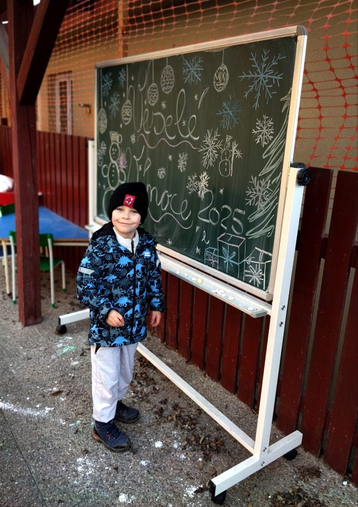 F26A0AE5-B948-4145-AD4E-382F493F0F05