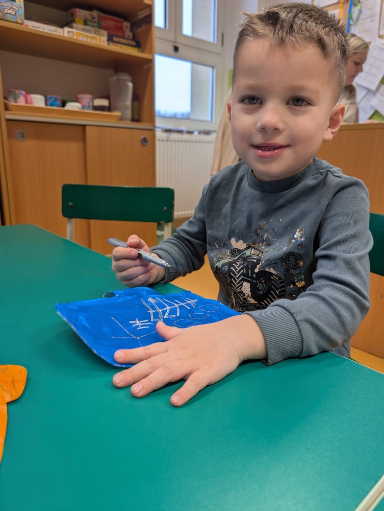 D87A921E-1C05-4214-BCCA-2008E82F6F6F