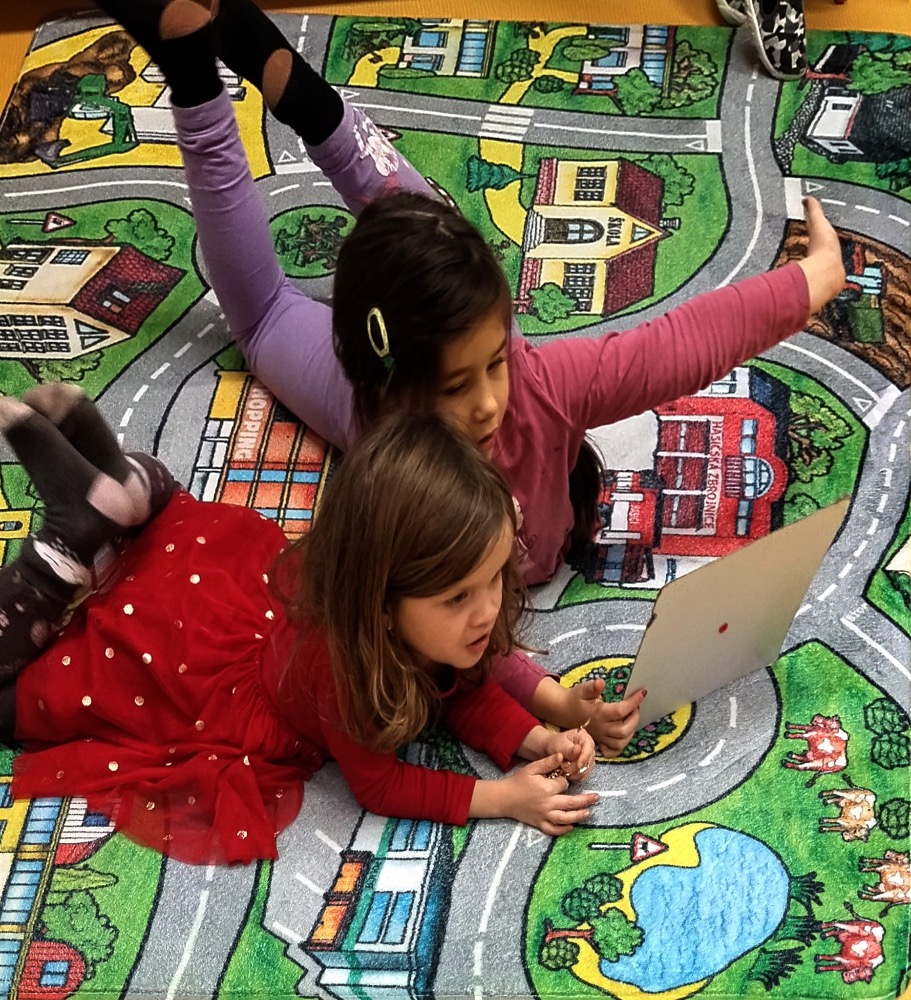 0B473205-7387-47ED-9425-A5313C33C7FD