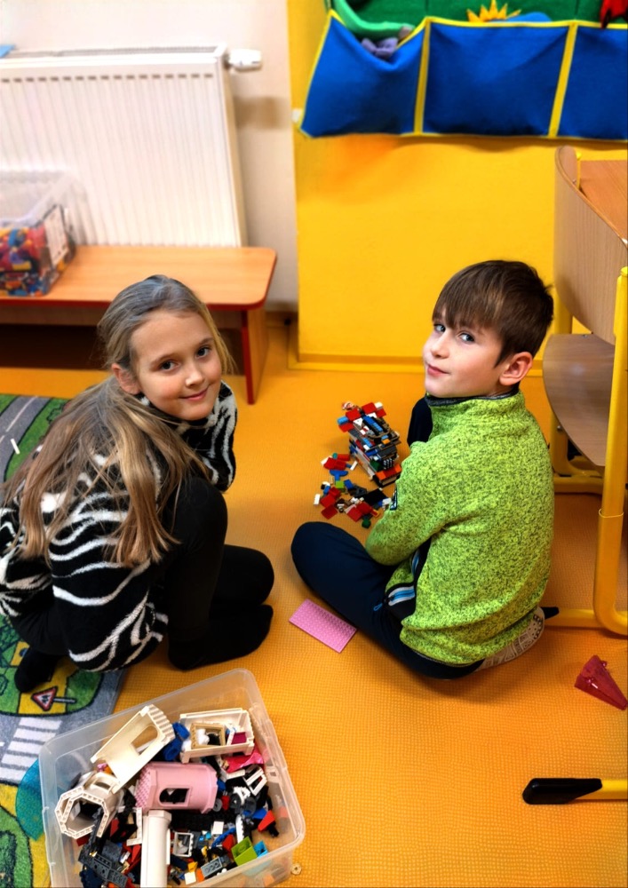 261320B9-FB44-4241-BA62-CC72D5131765