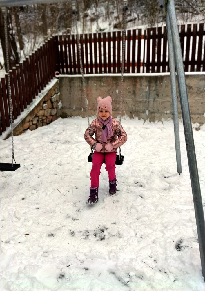 643E8517-4394-477C-BF4F-CCABE6A1B3DB