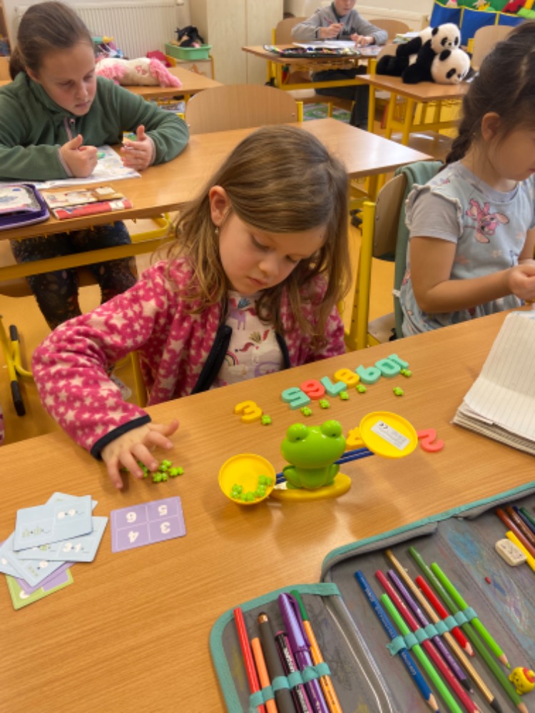 F93058B4-FCF8-422B-9D0A-7D5336BAB7D3