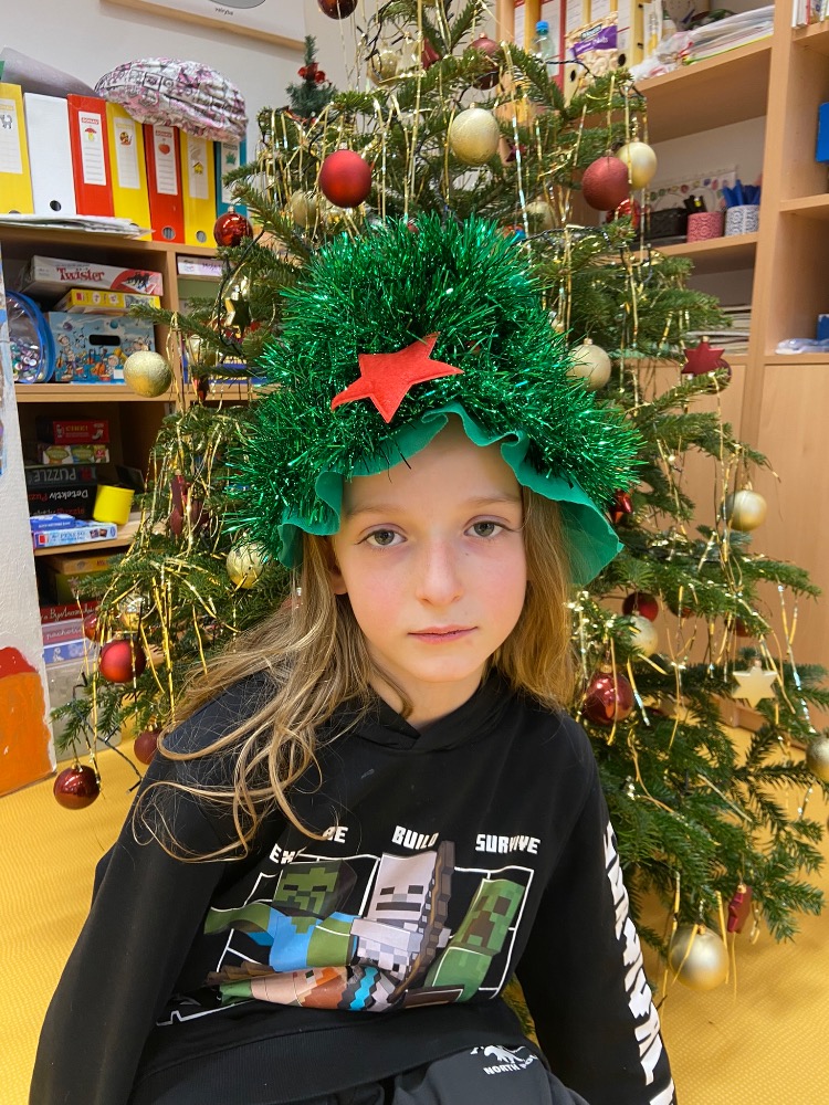 19EDD8C7-A5A1-40AB-8792-0A6D746FE436