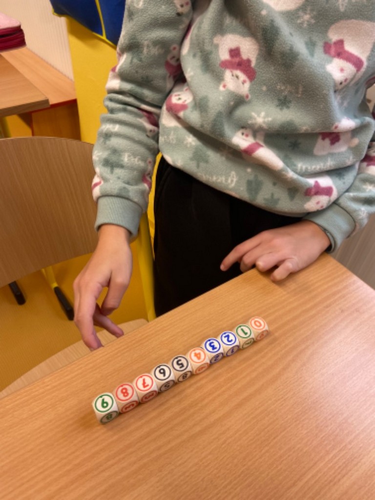 08AE5DE2-A3D4-41B5-B9B1-2608D4AC65D5