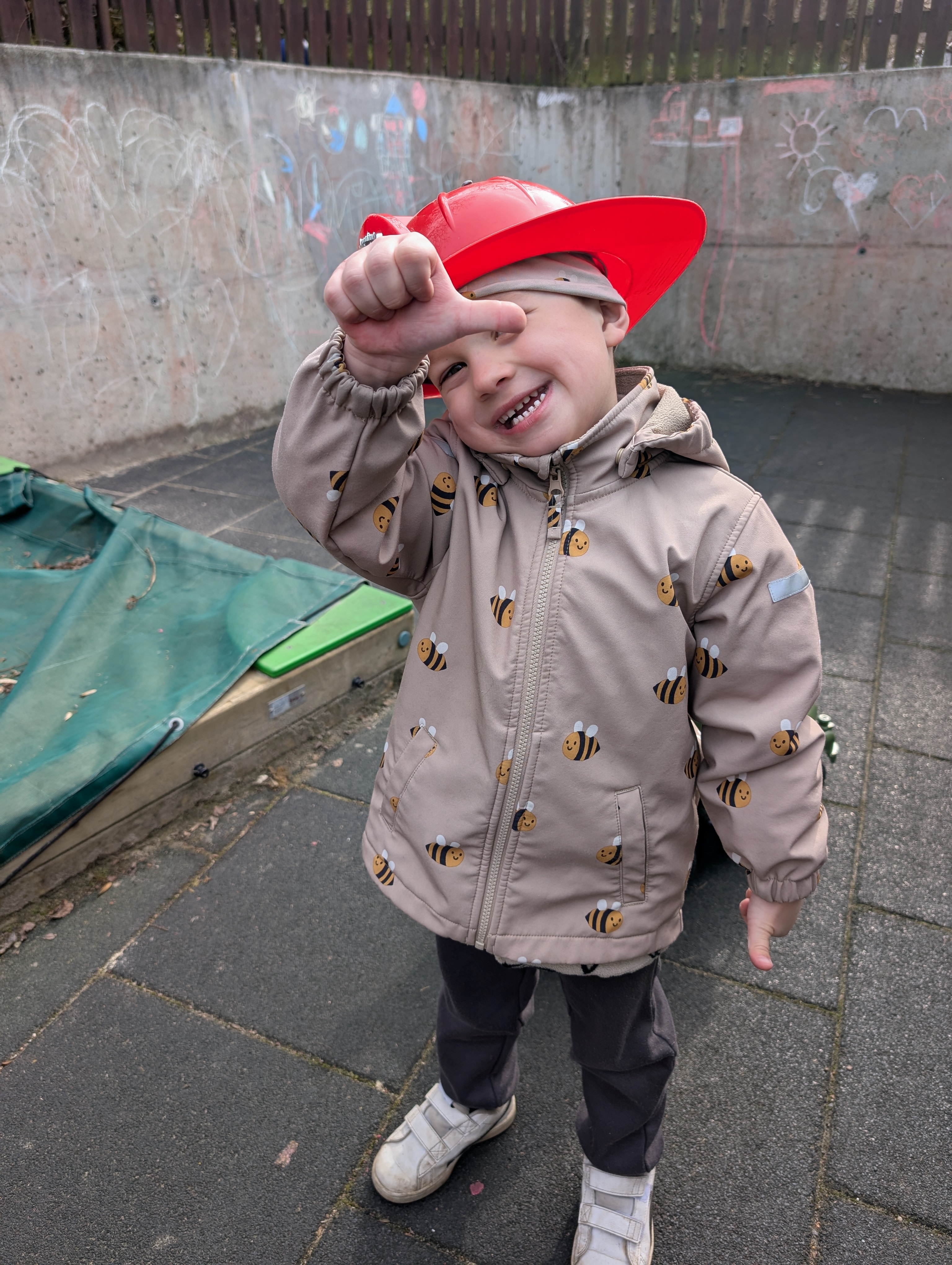 11216