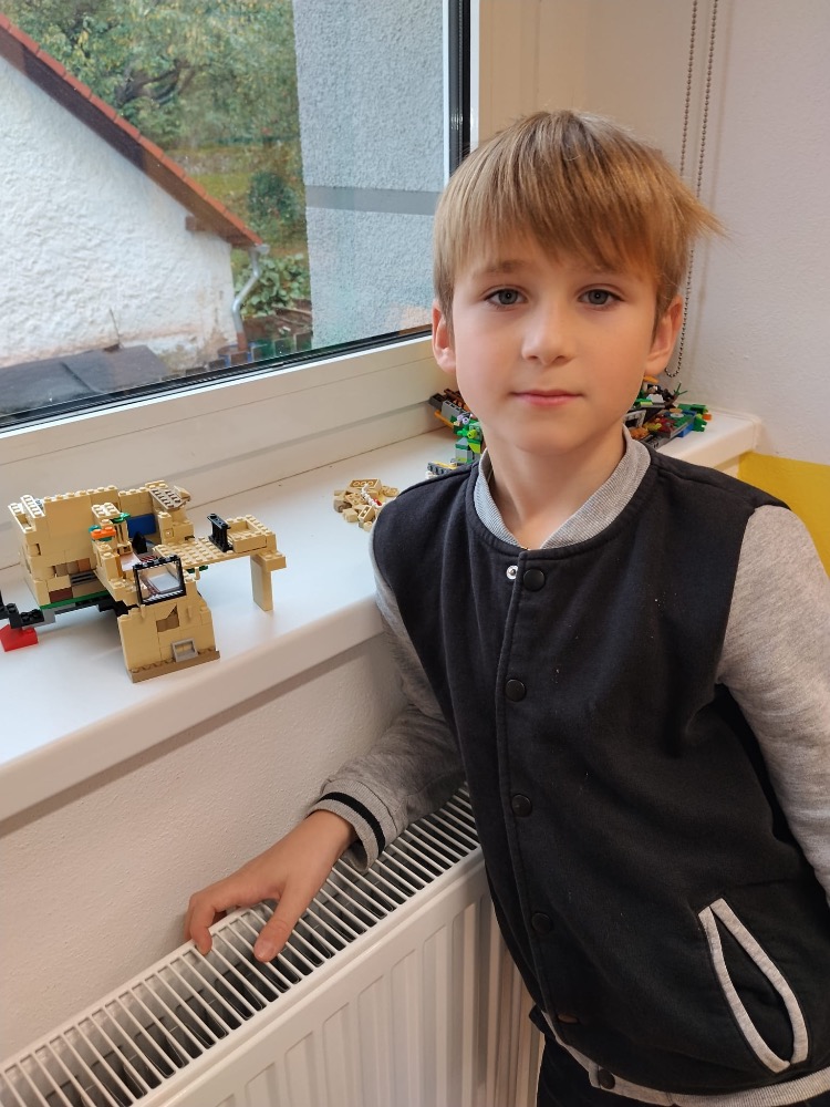 78E4FEC3-2FCC-4394-9BA7-BA21838E16F2