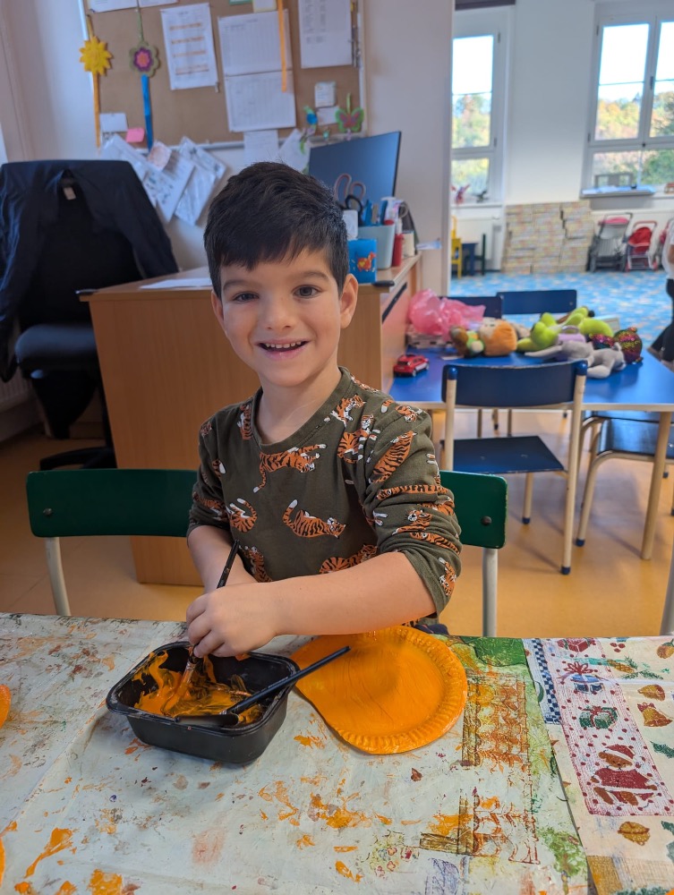 DD0E2C6B-1FFF-4252-9A8F-E8A6AB93F589