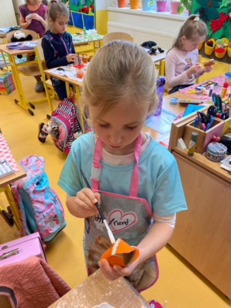 DC39D4E8-CDCD-4F7C-BDC7-A8E64503E2AA