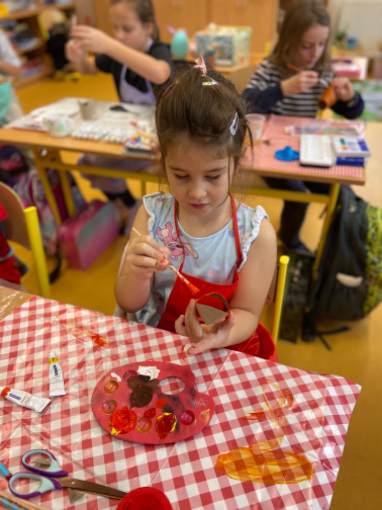 EA91BD78-AC59-4B2D-974B-E9386E1BD3D8