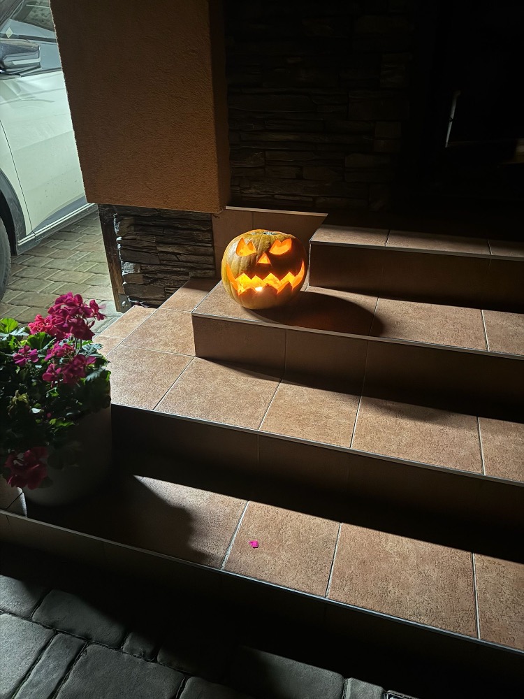 B72EB78D-671C-4C20-9A00-56571591D5AC