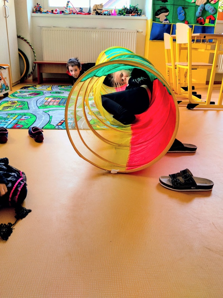 426D114D-A865-4A47-82E1-F55736E63FF6