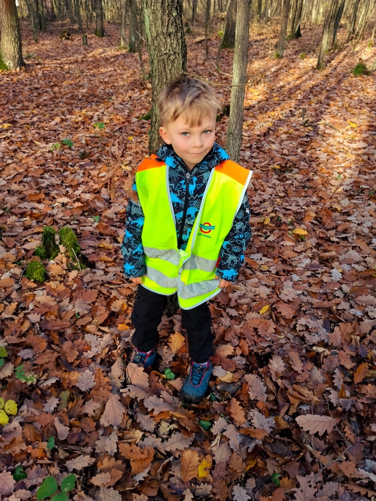 DC0FDA1C-6FB7-4E5A-86F2-47243CA5C8C1