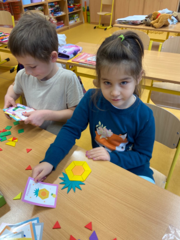 3C44B6A6-05F4-4BBA-8443-744B0786EB6A